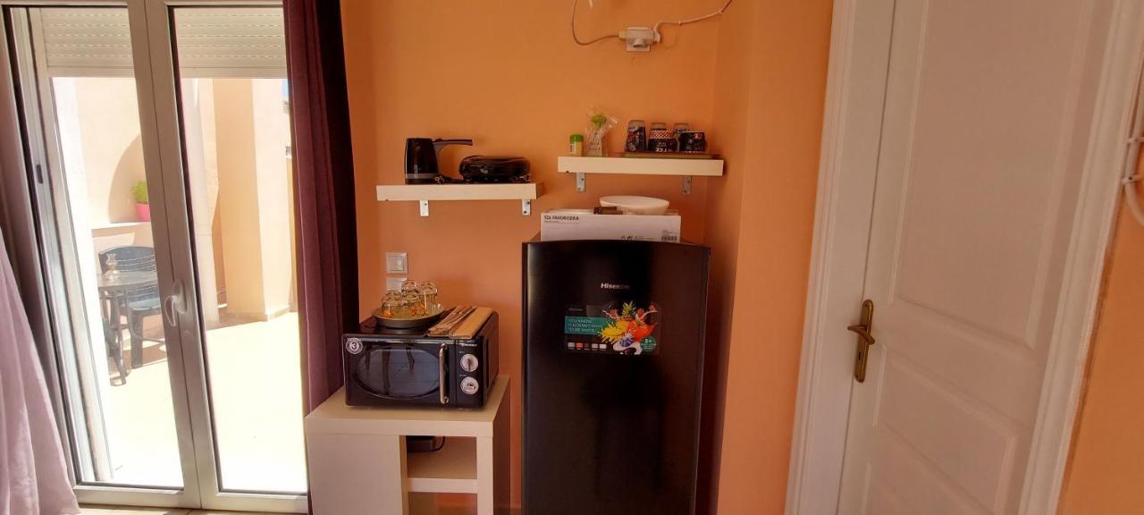 Anastacias Apartment อาร์เตมีดา ภายนอก รูปภาพ